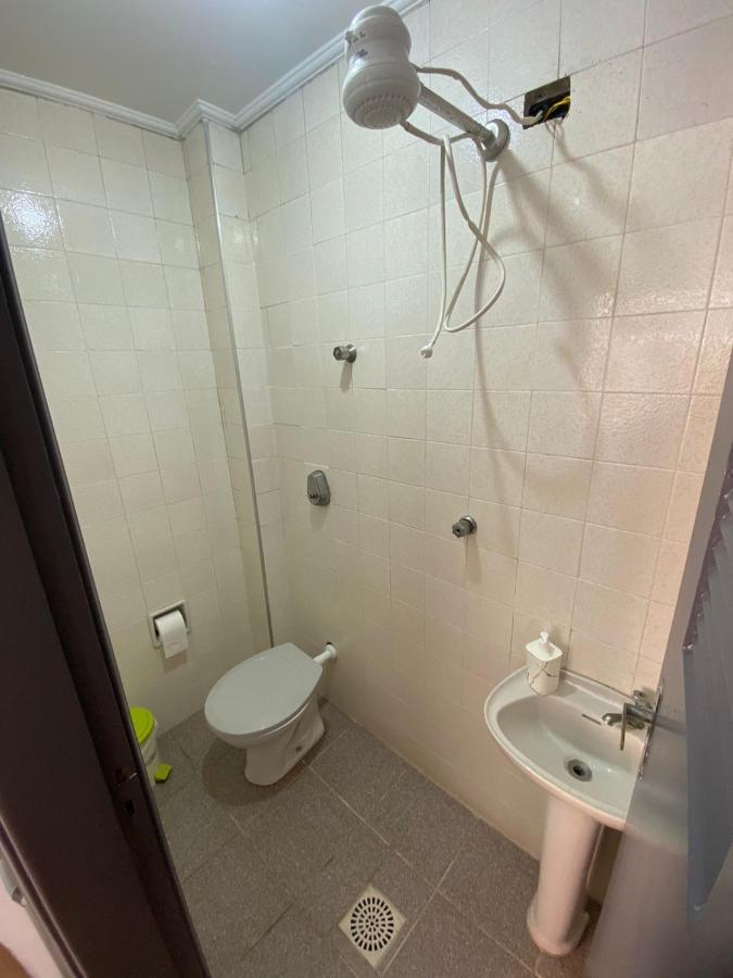 Apartamento Com Estacionamento, Wi-Fi, Ar Condicionado A 300 Metros Da Praia Da Enseada No Guaruja. Buitenkant foto