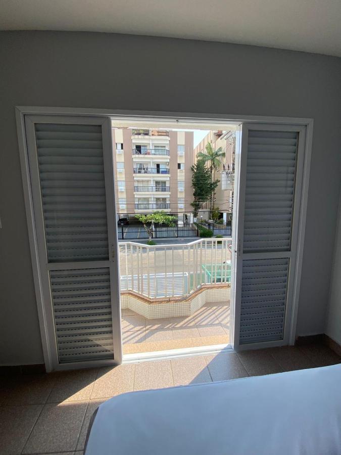 Apartamento Com Estacionamento, Wi-Fi, Ar Condicionado A 300 Metros Da Praia Da Enseada No Guaruja. Buitenkant foto
