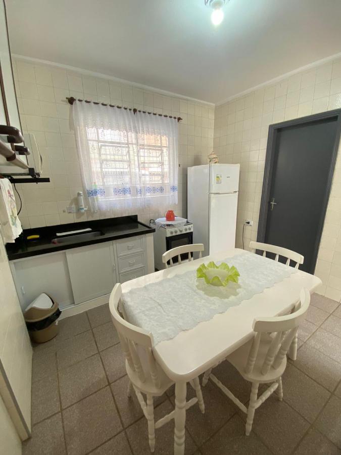 Apartamento Com Estacionamento, Wi-Fi, Ar Condicionado A 300 Metros Da Praia Da Enseada No Guaruja. Buitenkant foto