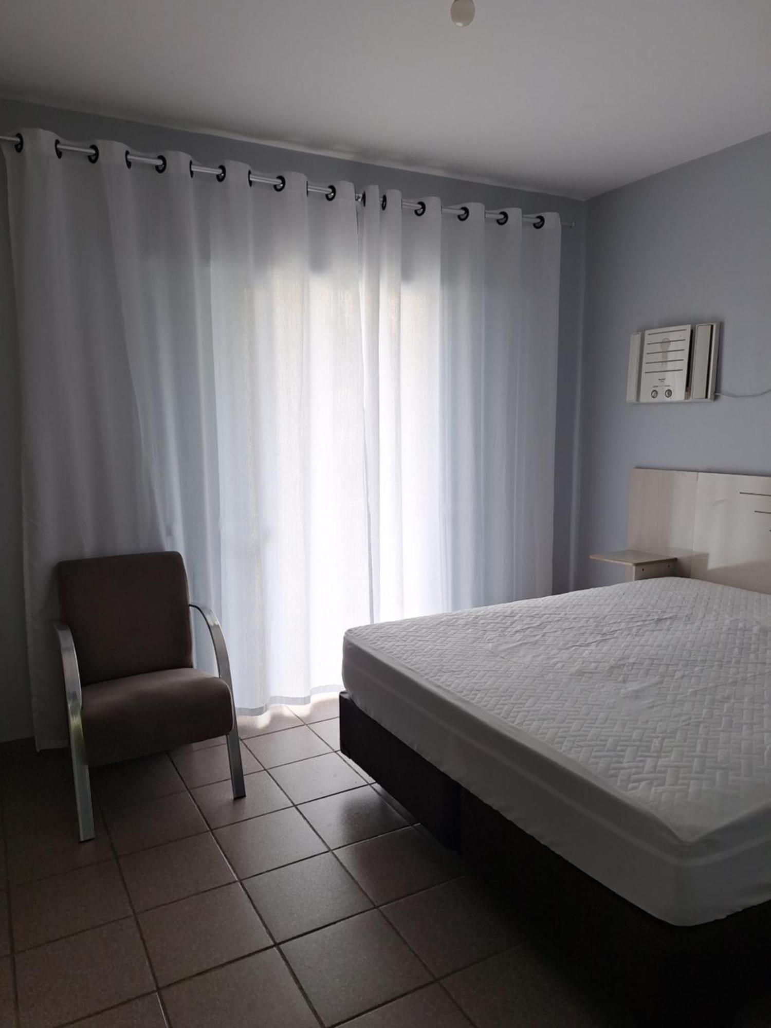 Apartamento Com Estacionamento, Wi-Fi, Ar Condicionado A 300 Metros Da Praia Da Enseada No Guaruja. Kamer foto