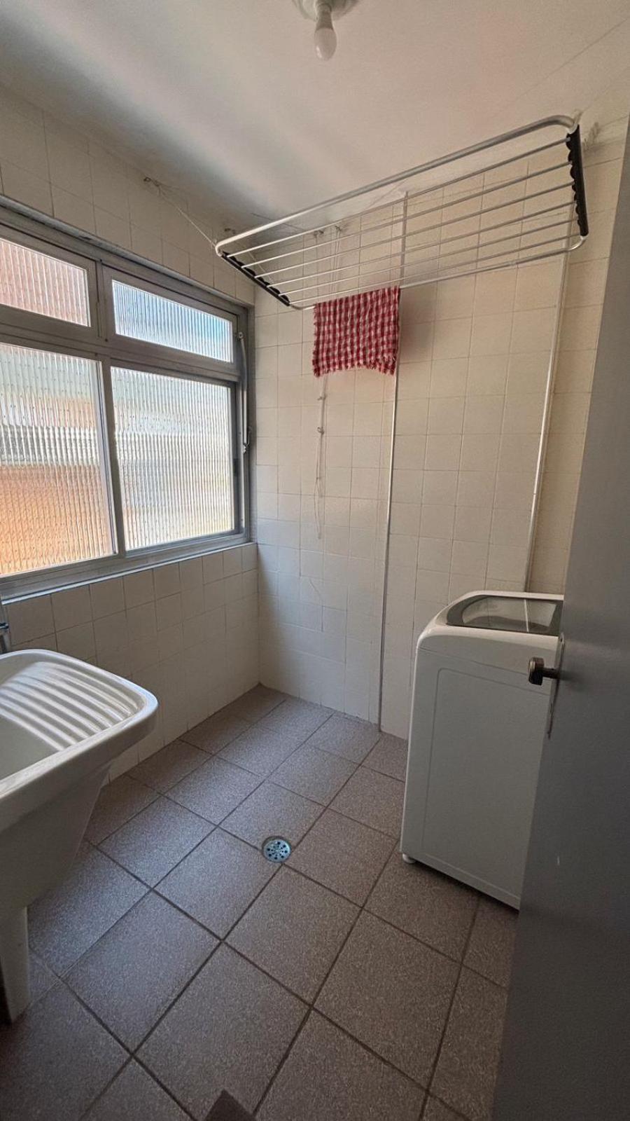 Apartamento Com Estacionamento, Wi-Fi, Ar Condicionado A 300 Metros Da Praia Da Enseada No Guaruja. Buitenkant foto